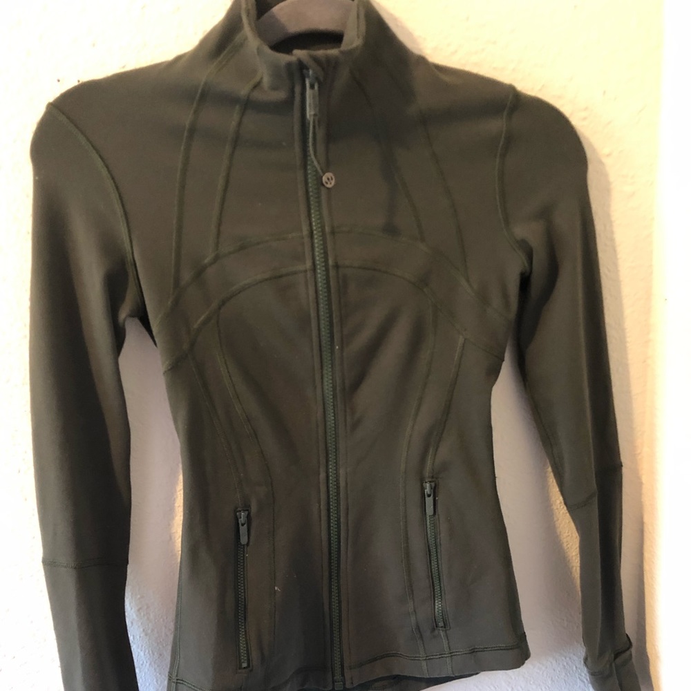 Lululemon olive green jacket
